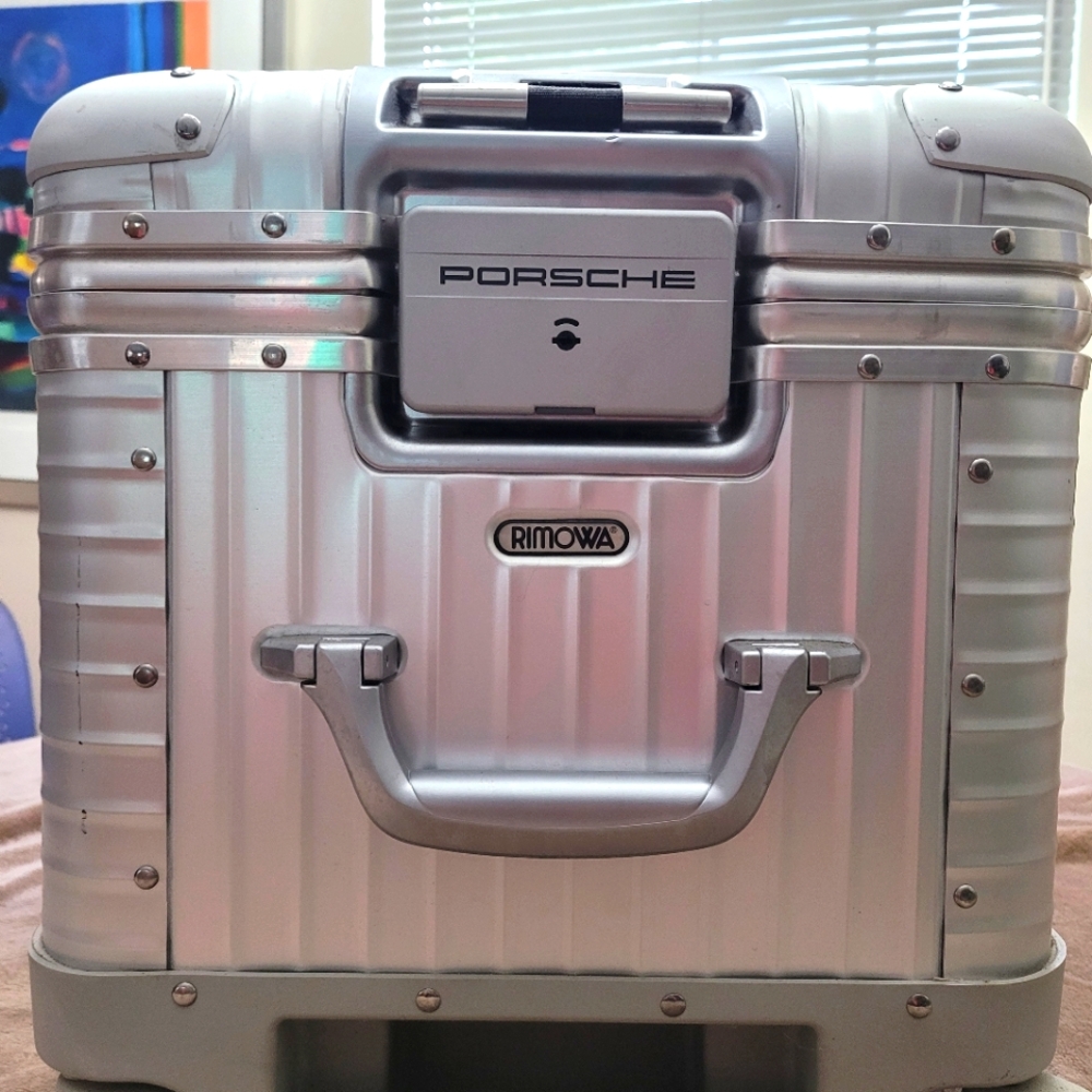 Rare Rimowa Porsche Wheeled Aluminum Travel Suit Case size: 14”x22”x15”